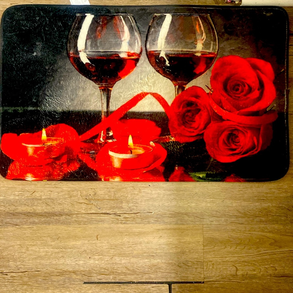 bathroom set wine glass bottles with roses and candles🌹🕯️🍷